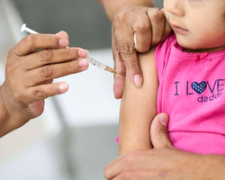  Bolsa Família  irá cobrar a vacinação das crianças para manter o benefício