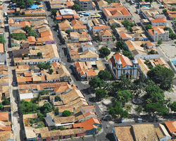Rafael Fonteles sanciona lei que cria Roteiro da Fé no Piauí com 13 cidades