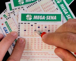 Mega-Sena acumula e prêmio sobe para R$ 16 milhões; veja dezenas