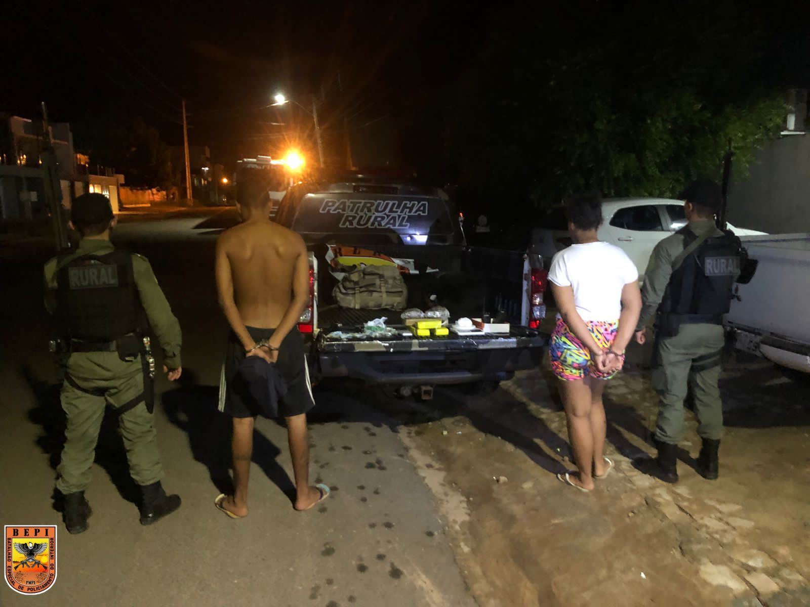 Polícia Militar prende casal por tráfico de drogas na cidade de Picos - Foto: Divulgação/PMPI