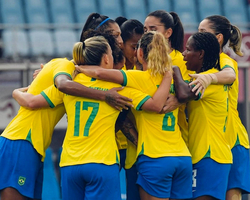 Seleção feminina é convocada para últimos jogos antes da Copa; veja lista