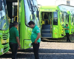 Strans propõe R$ 3,3 mi ao Setut para acabar greve no transporte público