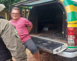 Homem é preso após jogar álcool e atear fogo na própria esposa no Piauí